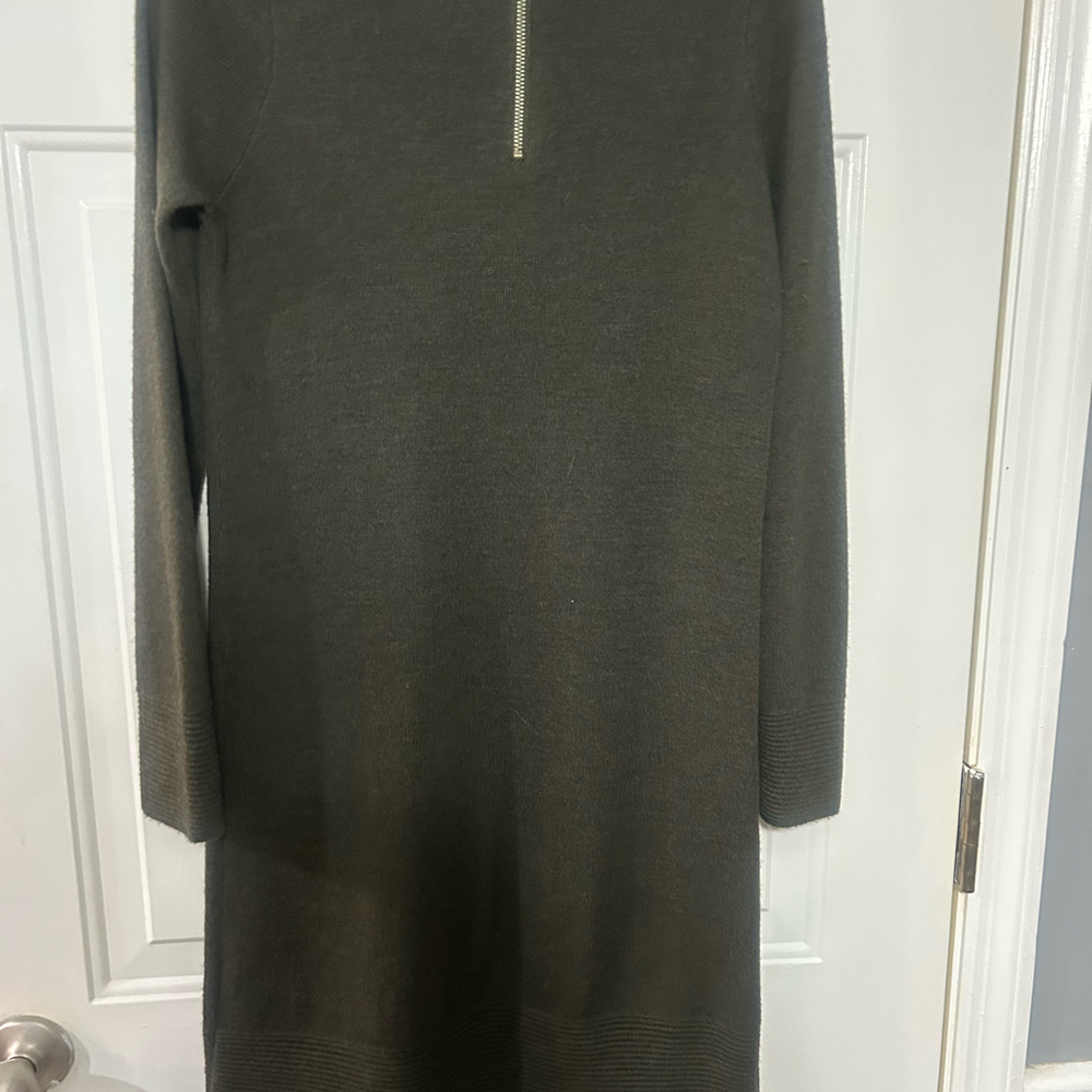 Adrienne Vittadini dress